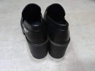 Zapatos negros de plataforma GO SEXY