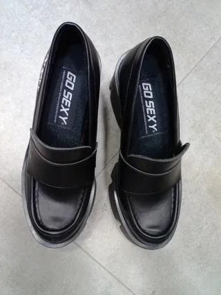 Zapatos negros de plataforma GO SEXY