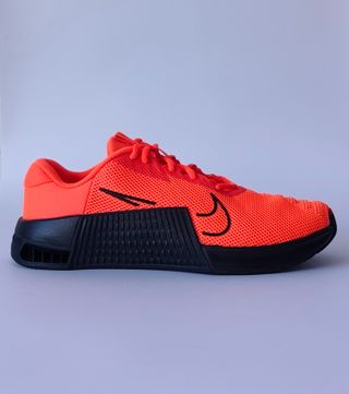 T42.5 - Nike Metcon 9 Hombre - hyper crimson-black