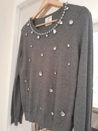 Jersey CHIC gris con pedrería