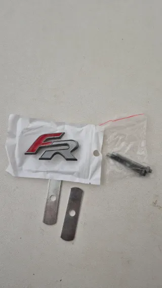 Anagrama FR Rejilla Frontal