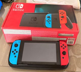 Nintendo Switch Blu e Rosso