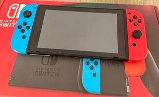 Nintendo Switch Blu e Rosso