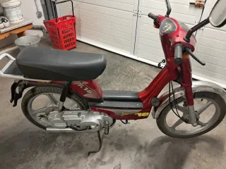 Vespino F18 Rojo