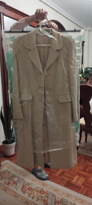 Abrigo de paño señora color crema