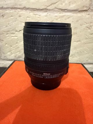 Nikkor 18-105 AF-S VR Obiettivo