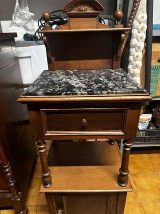 Mesilla antigua madera y mármol