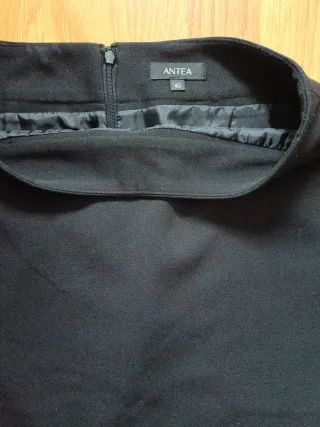 Falda ANTEA Negra Talla 40