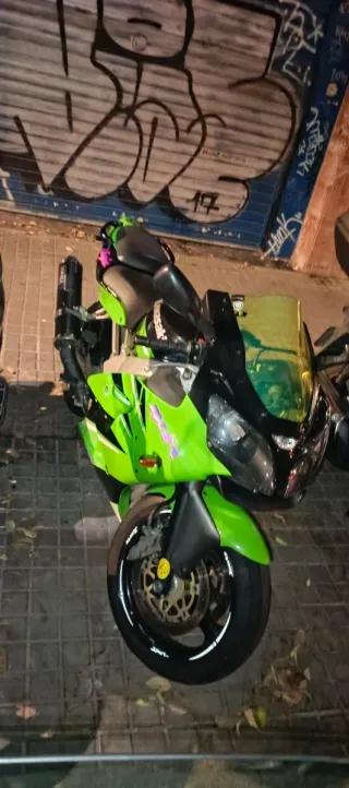Kawasaki Ninja ZX-6R Verde