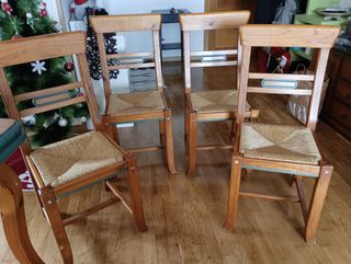 Mesa extensible con 4 sillas