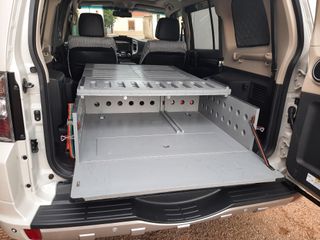 Cajonera - cama - colchón.