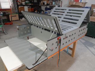 Cajonera - cama - colchón.