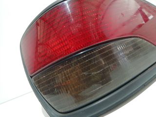 PILOTO TRASERO IZQUIERDO PEUGEOT 306 BERLINA 4 PUERTAS (S1)