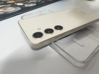 Samsung Galaxy S24 Dorado