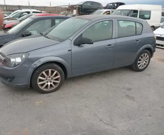 Despiece Opel Astra H 2006