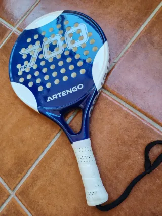 Pala de pádel Artengo 700 PR