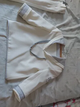 Traje comunión niño blanco roto gris perla