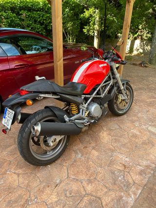 Ducati Monster 620 CAPIREX Limited Edition 2004
