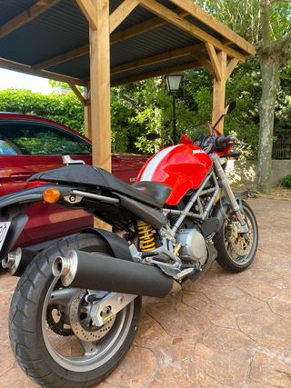 Ducati Monster 620 CAPIREX Limited Edition 2004