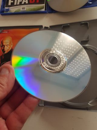 Lotto 4 Giochi PS2: FIFA 07, NBA Live 2004, Pro Ev