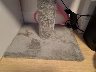 Rascador para gatos de tela y sisal