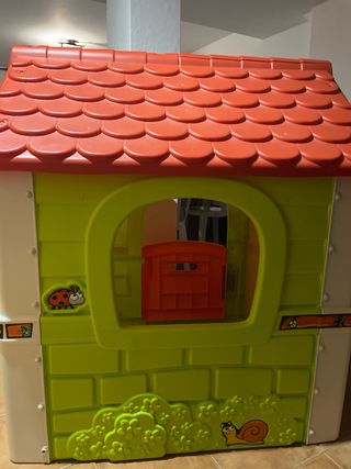 Casita infantil FEBER