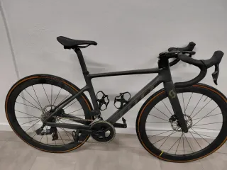 Bicicleta Carretera Scott Addict RC