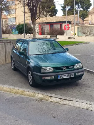 Volkswagen Golf 1996