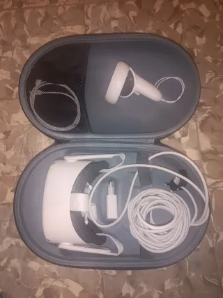 Oculus Quest 2 con accesorios