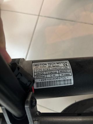 Silla de ruedas eléctrica marca KARMA