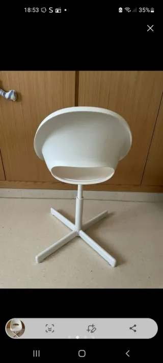 Silla pupitre blanca de plástico