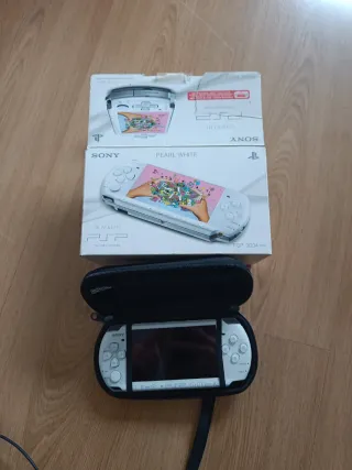 Consola PSP Blanca y azul+ Juegos