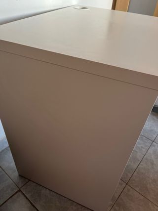 ESCRITORIO CON CAJON