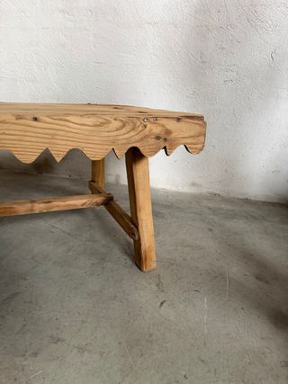 Mesa de madera rústica
