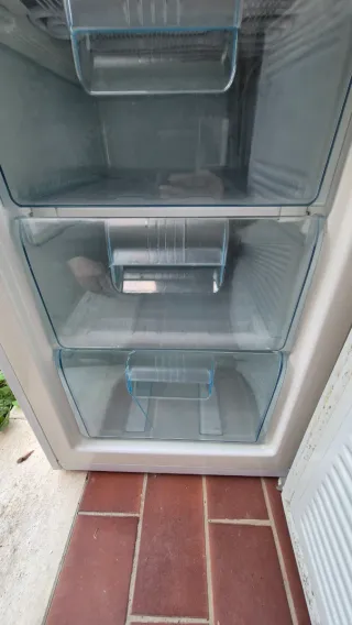 Congelatore a pozzetto NIKKEI