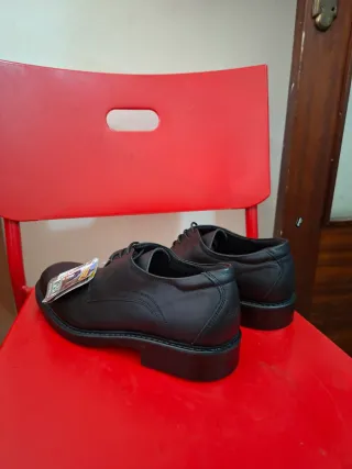 Zapatos Magnum Nuevos Talla 44