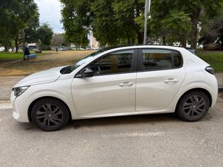 Peugeot 208 2022