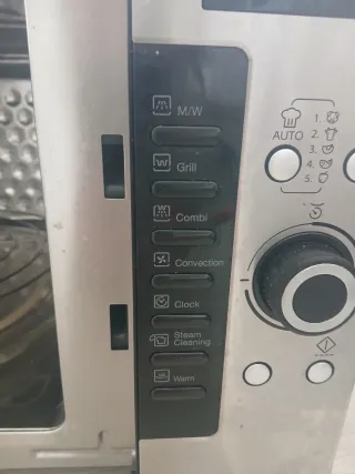 Microondas Kenwood con función horno