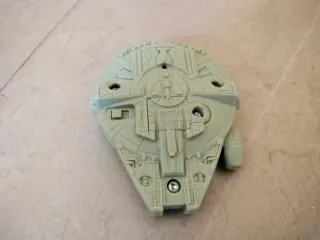 R2D2 y Halcón Milenario McDonalds