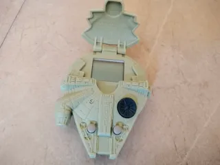 R2D2 y Halcón Milenario McDonalds