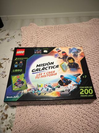 LEGO Misión Galáctica Libro y Figuras