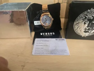 Reloj Versus Versace Dorado y Azul
