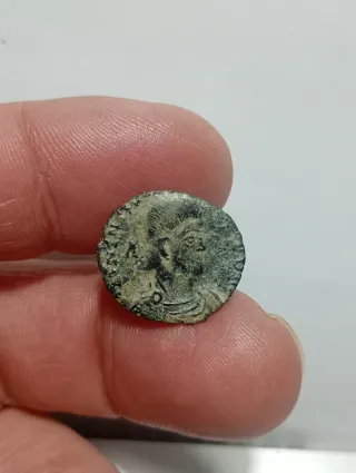 Moneda Romana Magnencio