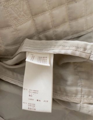 Chaqueta Louis Vuitton Beige con Cuello de Pelo