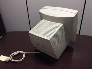 2 Monitor LG Studioworks 15 pollici