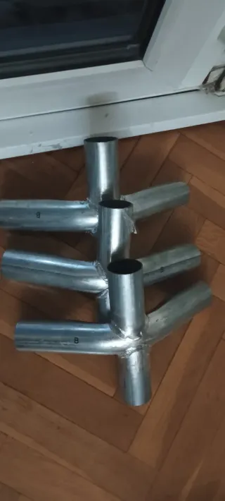 Cobertizo exterior de plástico beige