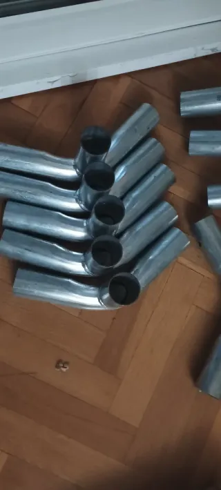 Cobertizo exterior de plástico beige