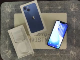 iPhone 13 mini azul