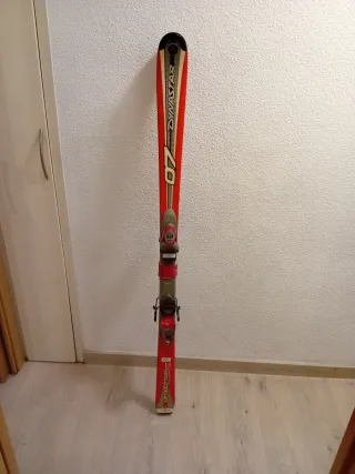 Esquís Dynastar 07 para 1.64m y 63kg