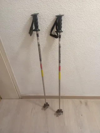 Esquís Dynastar 07 para 1.64m y 63kg